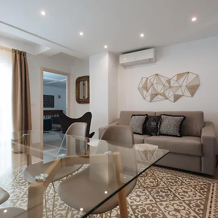 Aparthotel Hommyhome Casa Assle